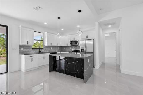 3016 43rd St W, Lehigh Acres FL - photo 8 of 29