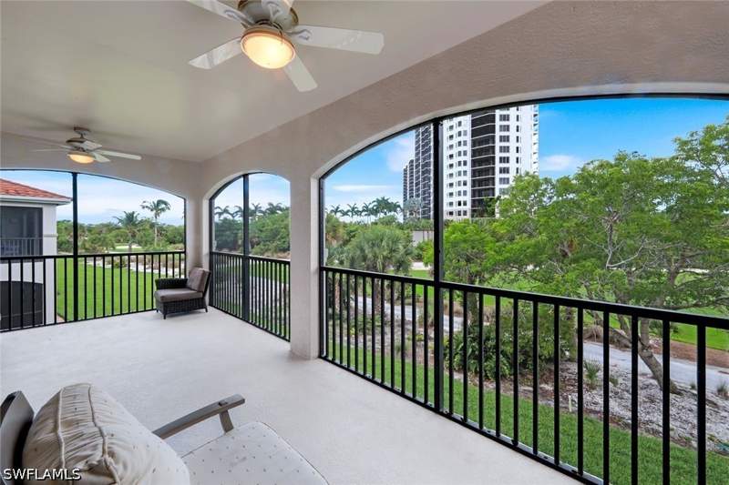 3 bedroom Condominium at 1277 Rialto Way 201, Rialto, Naples — photo 2