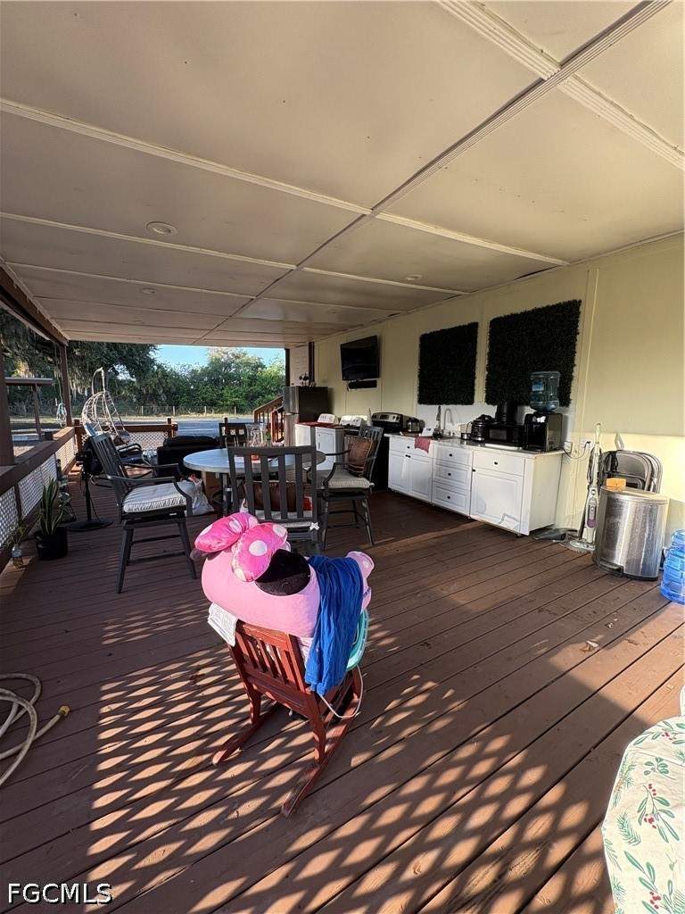 1 bedroom SingleFamilyResidence at 855 N Datil St, Montura Ranch Estates, Clewiston — photo 2