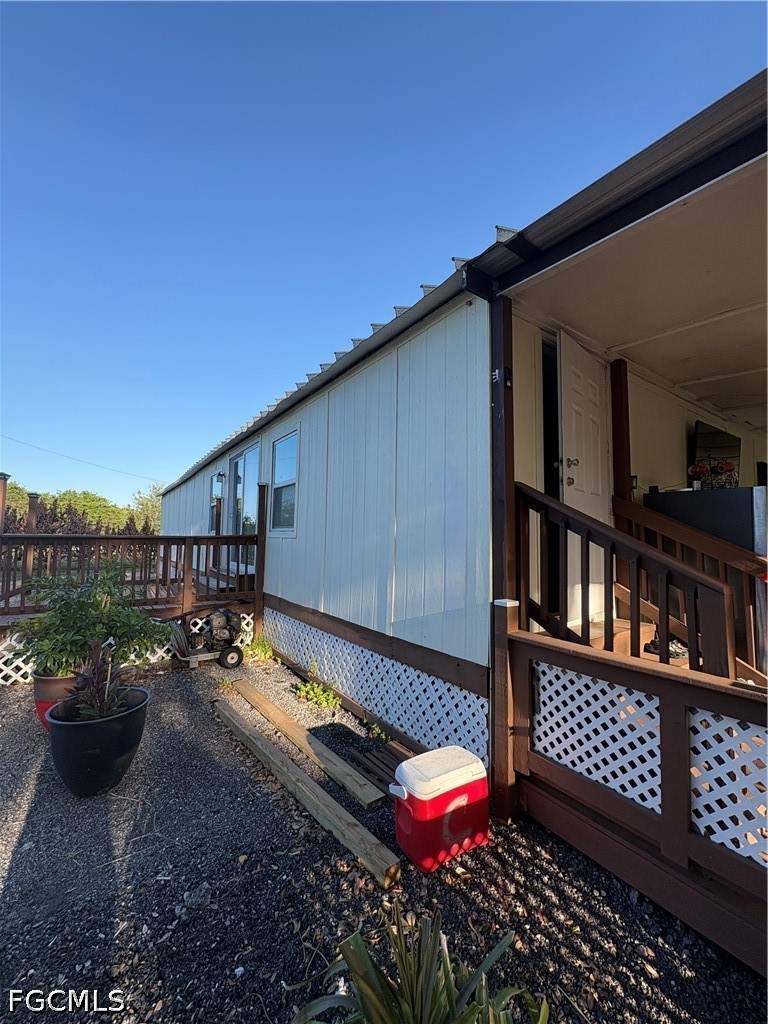 1 bedroom SingleFamilyResidence at 855 N Datil St, Montura Ranch Estates, Clewiston — photo 3