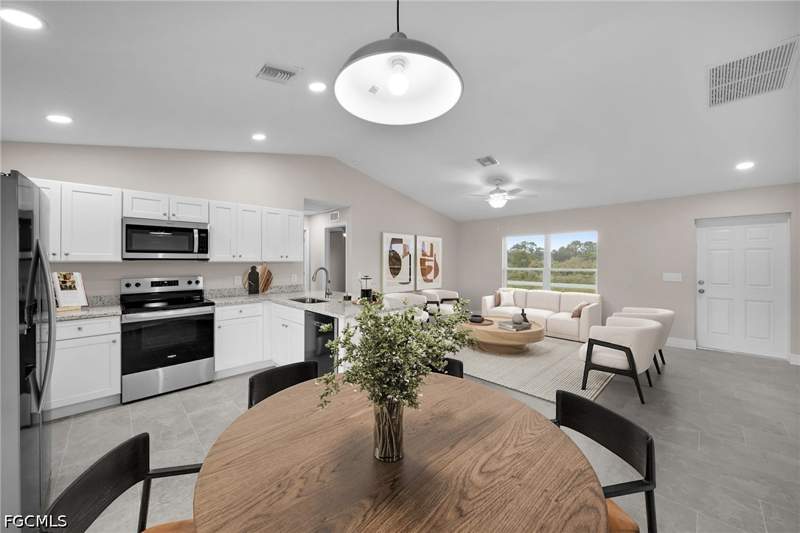 4 bedroom SingleFamilyResidence at 6148 Hughes Ave, Buckingham, Fort Myers — photo 3