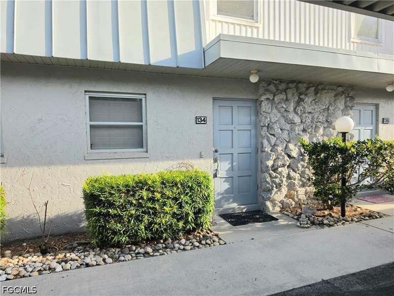 2 bedroom Condominium at 6777 Winkler Rd C 134, Regency Condo, Fort Myers — photo 4