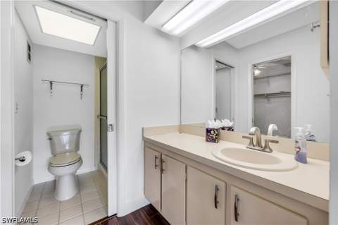 600 Valley Stream Dr D3, Naples FL - photo 13 of 19