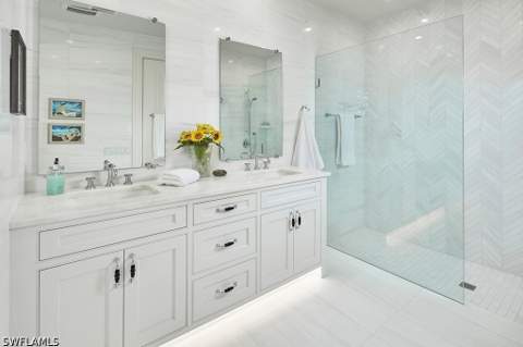 803 Shadow Lake Ln, Naples FL - photo 15 of 35