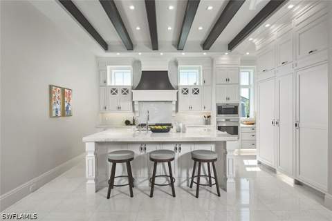 803 Shadow Lake Ln, Naples FL - photo 6 of 35