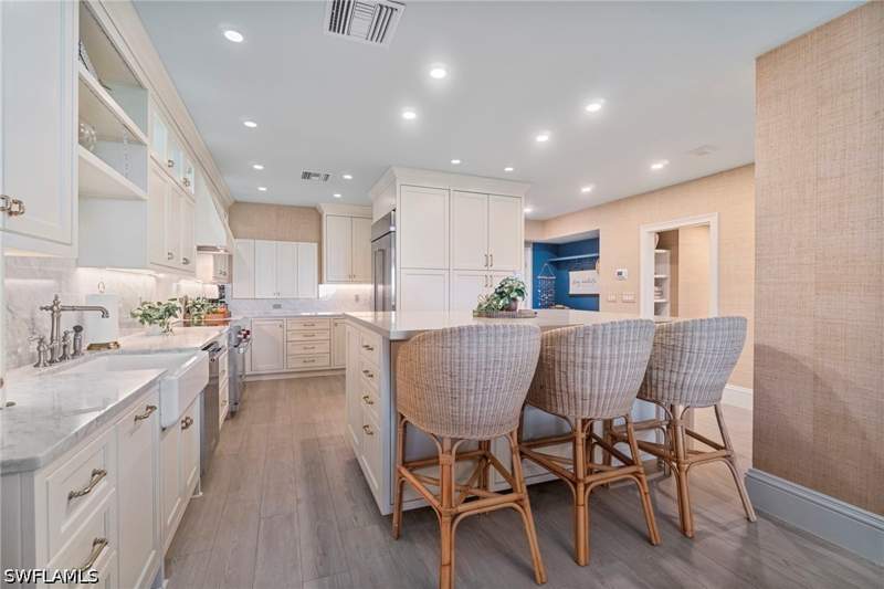 3 bedroom Condominium at 176 S Collier Blvd 101, Prince, Marco Island — photo 4
