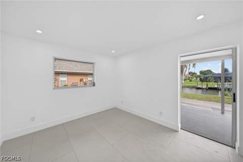 2031 SE 25th Ln, Cape Coral FL - photo 23 of 29