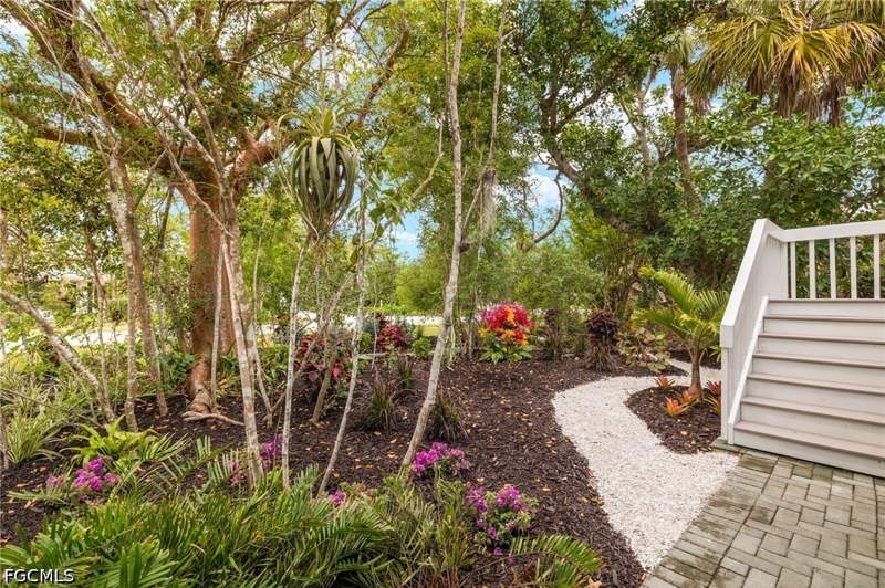 3 bedroom SingleFamilyResidence at 1986 Wild Lime Dr, Sanibel Bayous, Sanibel — photo 5