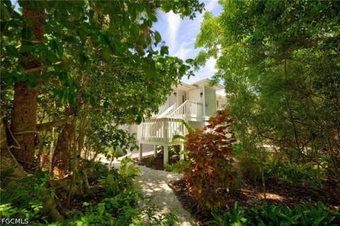 1986 Wild Lime Dr, Sanibel FL - photo 6 of 41