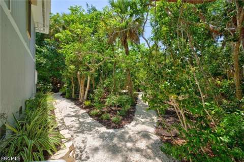 1986 Wild Lime Dr, Sanibel FL - photo 8 of 41