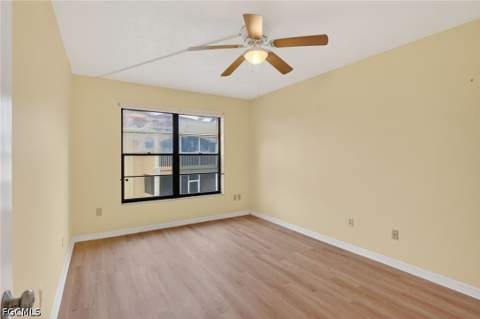 12481 McGregor Blvd 17, Fort Myers FL - photo 22 of 33