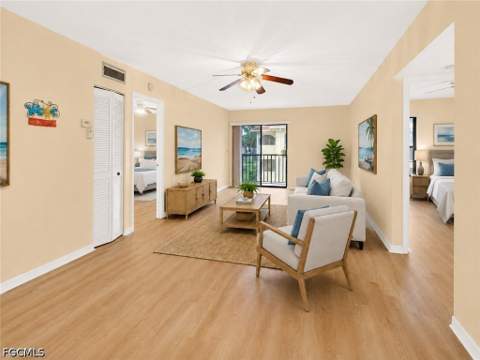 12481 McGregor Blvd 17, Fort Myers FL - photo 7 of 33