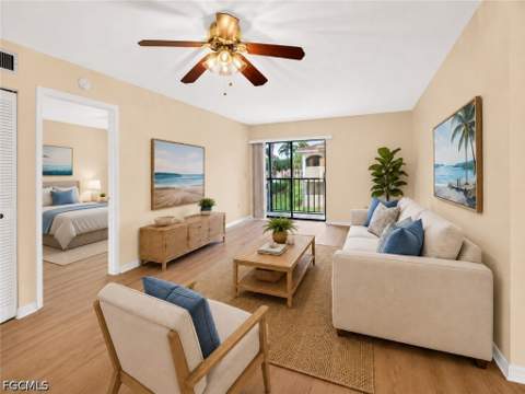 12481 McGregor Blvd 17, Fort Myers FL - photo 9 of 33