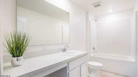 1805 NE 6th Pl, Cape Coral FL - photo 14 of 18