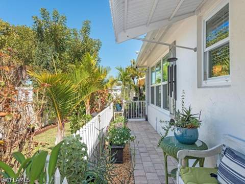 23 Knights Bridge Rd A54, Naples FL - photo 16 of 21