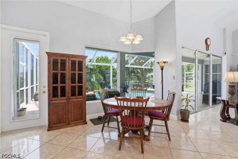 219 Gleason Pkwy, Cape Coral FL - photo 12 of 46