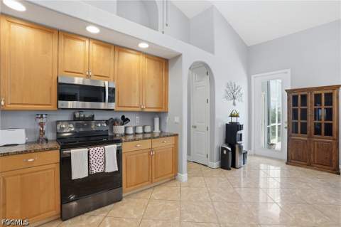 219 Gleason Pkwy, Cape Coral FL - photo 17 of 46