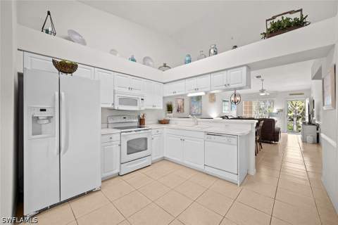 26670 Rosewood Pointe Dr 203, Bonita Springs FL - photo 11 of 31