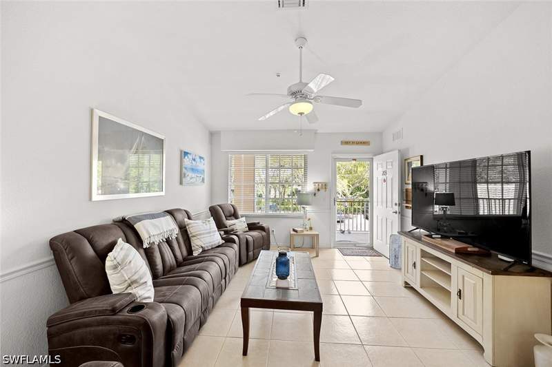 2 bedroom Condominium at 26670 Rosewood Pointe Dr 203, Gardens At Bermuda Links, Bonita Springs — photo 3
