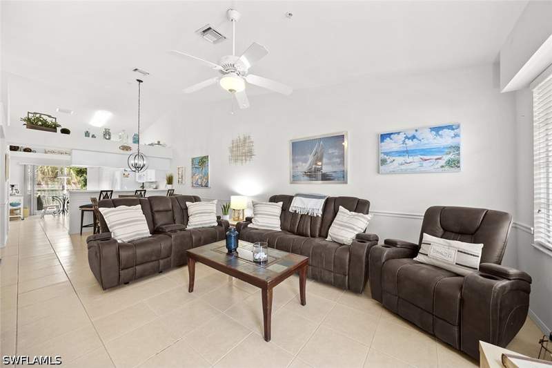 2 bedroom Condominium at 26670 Rosewood Pointe Dr 203, Gardens At Bermuda Links, Bonita Springs — photo 4