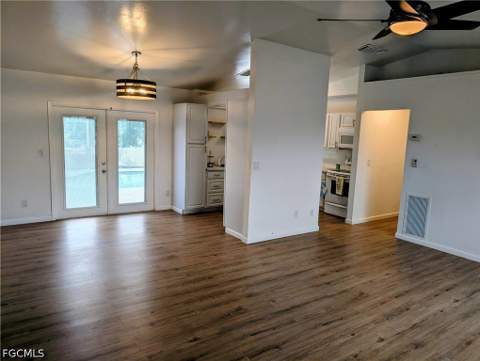 2205 NW 15th St, Cape Coral FL - photo 8 of 21