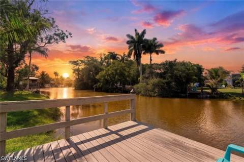 61 Constitution Dr, Naples FL - photo 7 of 50