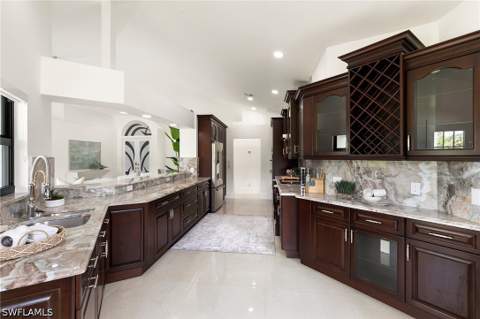 221 10th St SE, Naples FL - photo 12 of 49