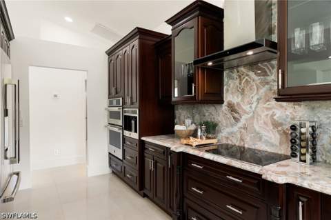 221 10th St SE, Naples FL - photo 16 of 49