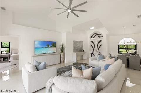 221 10th St SE, Naples FL - photo 6 of 49