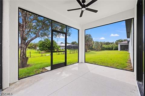 6146 Hughes Ave, Fort Myers FL - photo 16 of 17