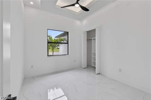 330 SW 26th Pl, Cape Coral FL - photo 15 of 49