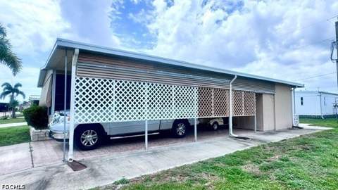 5509 Miles Standish Ln, North Fort Myers FL - photo 24 of 49