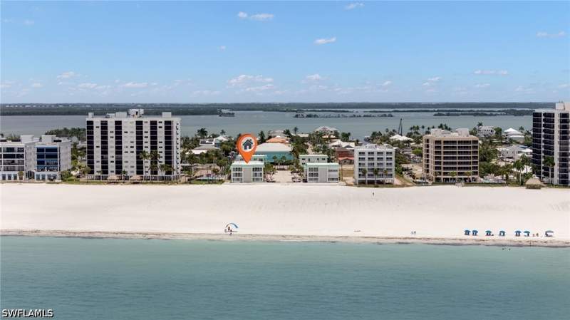 2 bedroom Condominium at 6500 Estero Blvd E320, Privateer Of Ft Myers Beach, Fort Myers Beach — photo 3