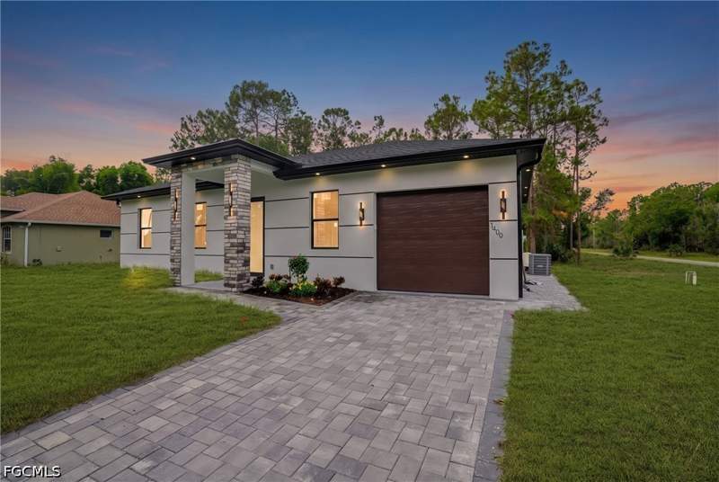 3 bedroom SingleFamilyResidence at 1400 E 11th St, Lehigh Acres, Lehigh Acres — photo 3