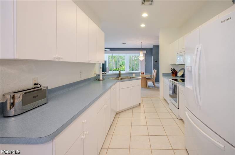 2 bedroom SingleFamilyResidence at 20771 Mystic Way, Herons Glen, North Fort Myers — photo 4