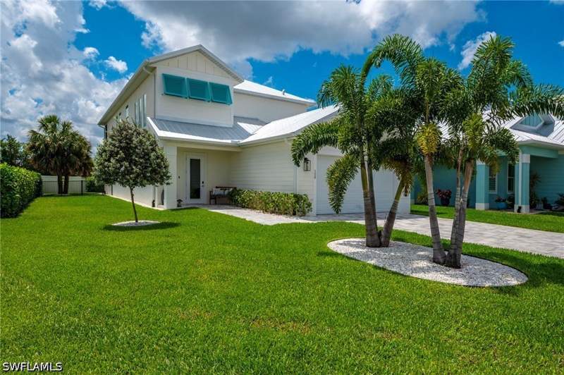 3 bedroom SingleFamilyResidence at 158 Cambria Ln, Seahorse Cottages At Cambria, Naples — photo 1