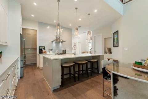 158 Cambria Ln, Naples FL - photo 14 of 38
