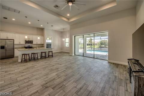 203 SW 14th Ave, Cape Coral FL - photo 14 of 43
