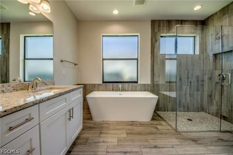 203 SW 14th Ave, Cape Coral FL - photo 20 of 43