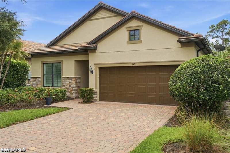3 bedroom SingleFamilyResidence at 9436 Whooping Crane Way, Greyhawk At Golf Club Of The Everglades, Naples — photo 3