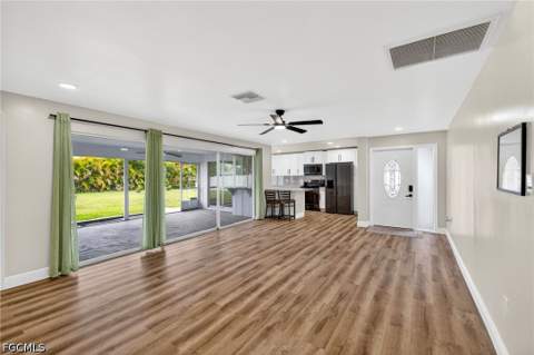 4208 SE 2nd Ave, Cape Coral FL - photo 14 of 41