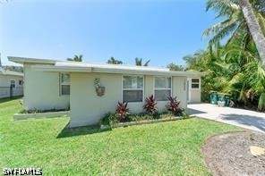 1854 Danford St, Naples FL - photo 7 of 31