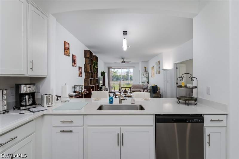3 bedroom Attached at 2140 Dragonfruit Way, The Groves At Orange Blossom Ranch, Naples — photo 2