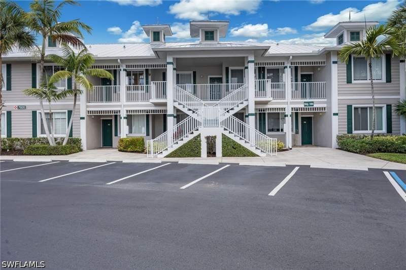 2 bedroom Condominium at 7920 Mahogany Run Ln 1024, Greenlinks, Naples — photo 3