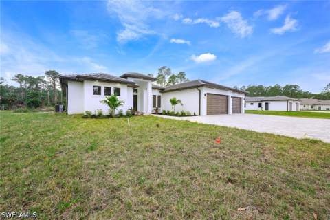 2806 Golden Gate Blvd W, Naples FL - photo 7 of 37