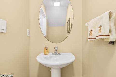 8381 Village Edge Cir 3, Fort Myers FL - photo 12 of 26