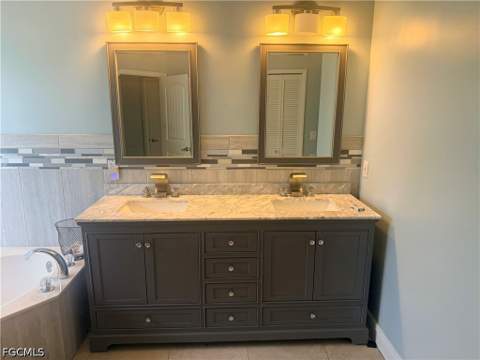 247 SE 6th St, Cape Coral FL - photo 18 of 24