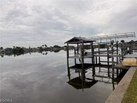 247 SE 6th St, Cape Coral FL - photo 22 of 24