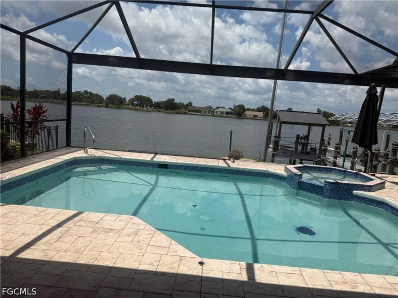 3 bedroom SingleFamilyResidence at 247 SE 6th St, Cape Coral, Cape Coral — photo 3