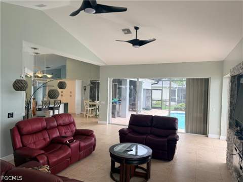 247 SE 6th St, Cape Coral FL - photo 9 of 24